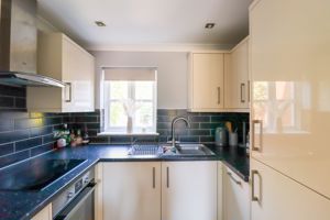 Kitchen- click for photo gallery